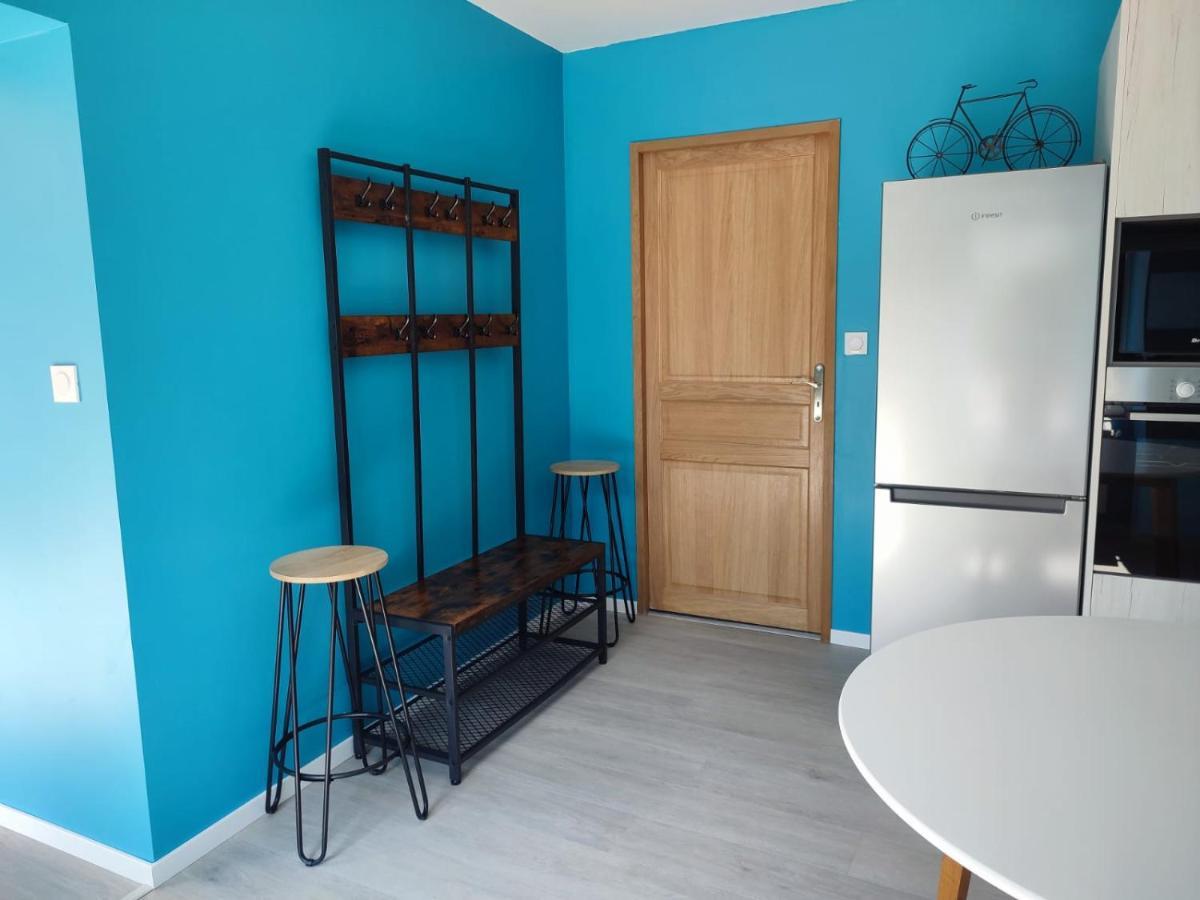Les Tongs Des Pres, Au Coeur Du Parc Normandie Maine Holiday home *